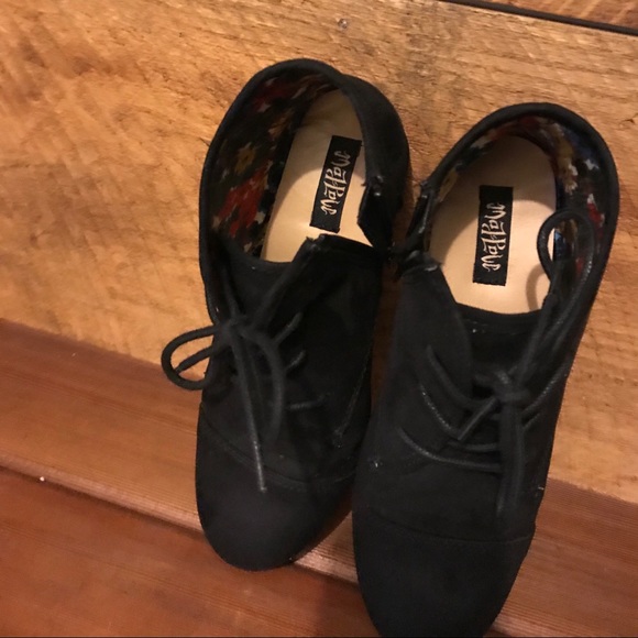 Wedge Booties - Picture 7 of 8